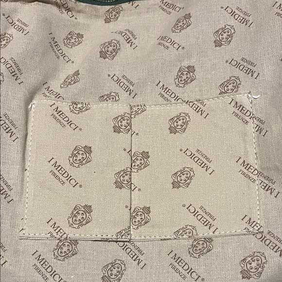 I Medici Italian Leather  Medium Green Tote with Gold Accents - Picture 6 of 11